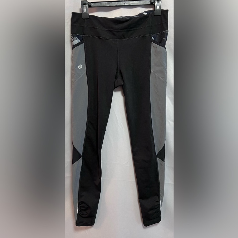 Athleta Women’s Leggings Gray Black Sz Medium pockets‎